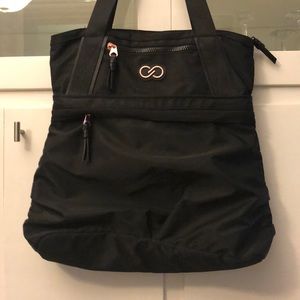 Calia by Carrie Underwood gym bag